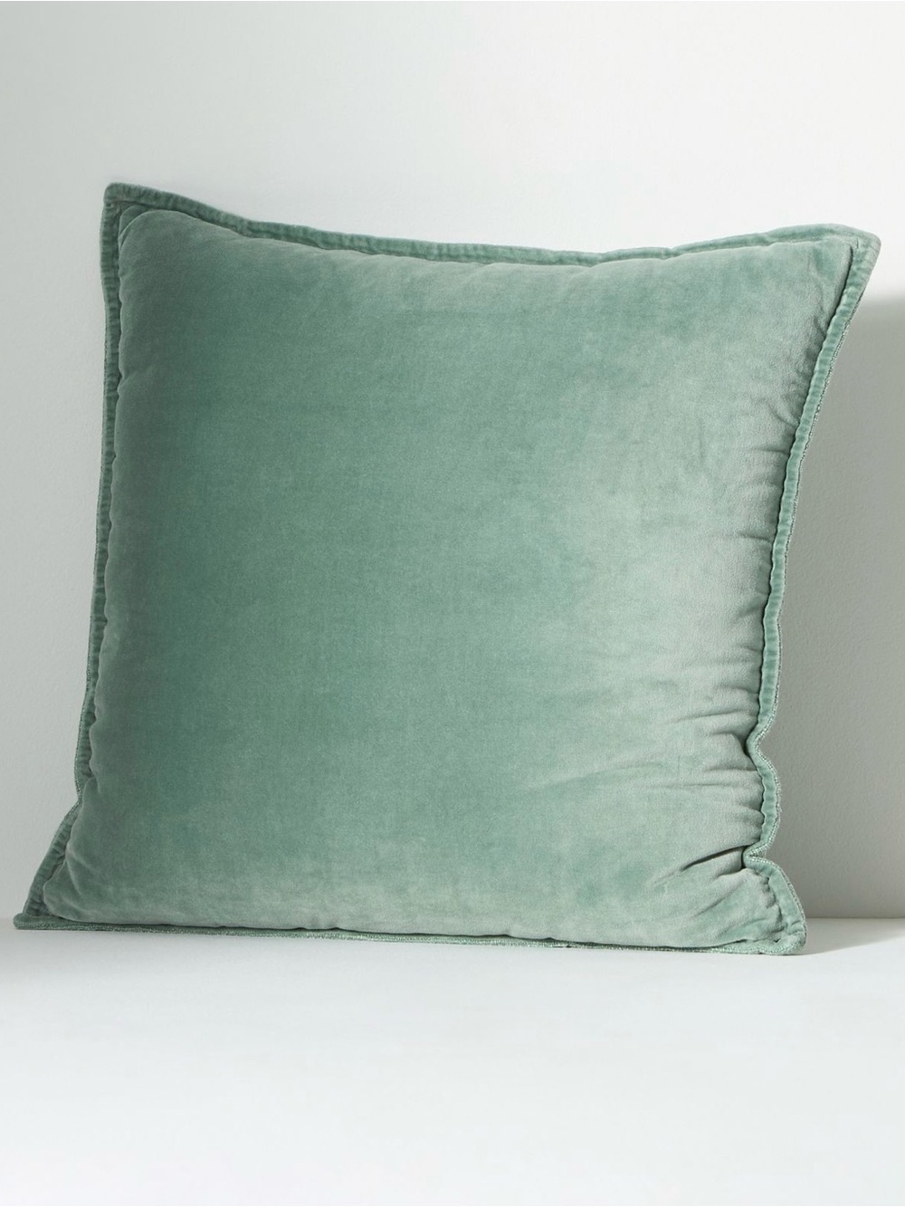 NWT Anthropologie Velvet Trova Pillow Cover
